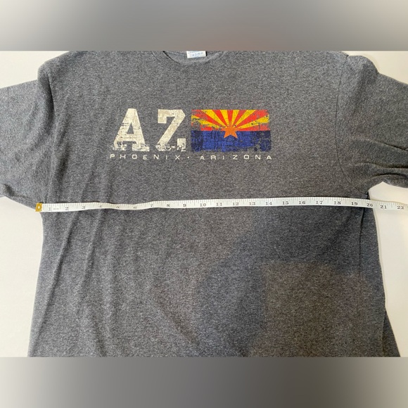 Phoenix, Arizona gray graphic T-shirt size large - Picture 3 of 5
